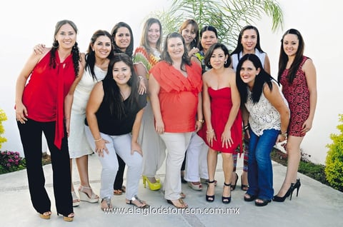 22092013 CANASTILLA.  Agnes Paloma Meléndez de la Cruz Orozco con sus amistades.