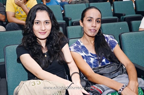 22092013 NATALIA  y Virginia.