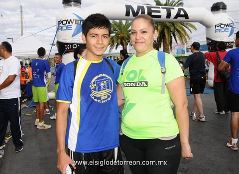 25092013 JOSé LUIS  y Mayela.