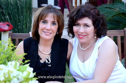 26092013 GABY  y Maru.