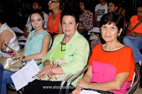 26092013 MARíA ESTHER ROMáN,  Tere Román y Alejandra Delgado.