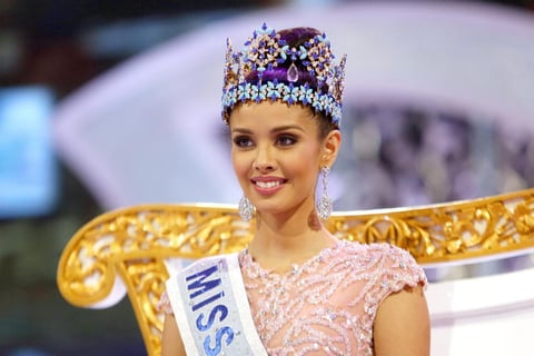 Megan Young, una belleza de ascendencia filipina nacida en Estados Unidos hace 23 años, ganó el certamen de belleza Miss Mundo celebrado en la isla indonesia de Bali-