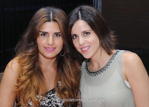 28092013 VANESSA  y Fátima.