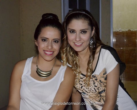 28092013 JÉSSICA  y Caro.
