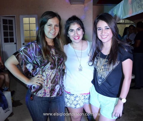 28092013 GABY,  Mayela y Claudia.