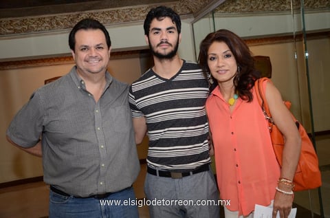 28092013 JAIME,  Enrique y Becky.