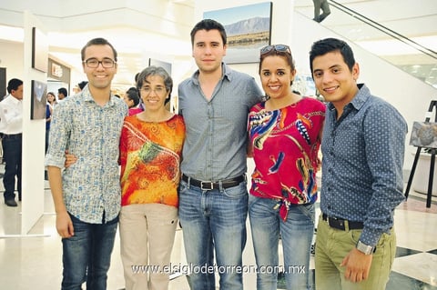 29092013 MIGUEL , Guadalupe, Gerardo, Adriana y Héctor.