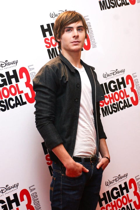 El astro de High School Musical dejó en shock a sus fanáticos al revelarse que estuvo en rehabilitación por su adicción a la cocaína.