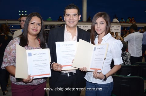 Brenda,  Jorge y Wendy.