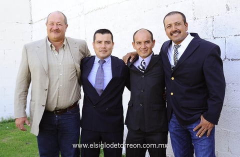 Raul y Eduardo.