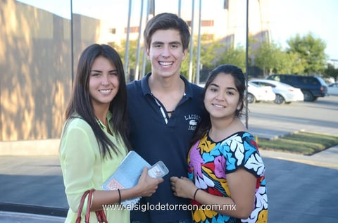 Álvaro Ana Carmen, Heriberto y Sara.