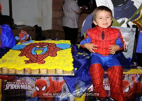 Cumplió años.  Jesús Gerardo Ayabar Reyes.