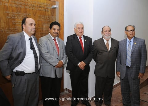 Magistrado Francisco Gómez Gómez, Magistrado Óscar Aarón Nájera Davis, Dr. Jesús Gerardo Sotomayor Garza, Lic. Javier Villarreal Lozano y Dr. Rodolfo Esparza.