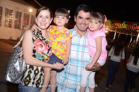 Llia,  Sofía, Héctor y Bárbara.