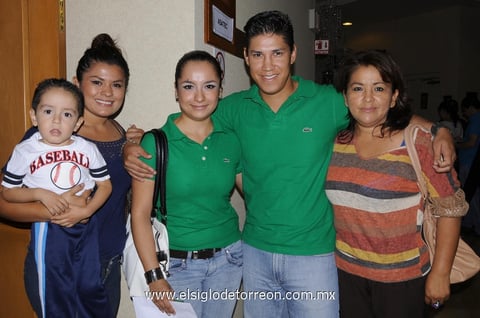 Alejandro,  Alejandra, Alma, Eugenio y Adela.