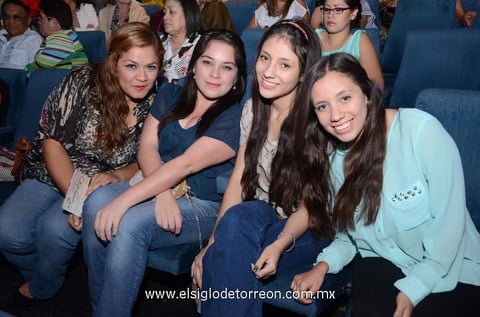 Ana,  Andrea, Sofía y Natalia.