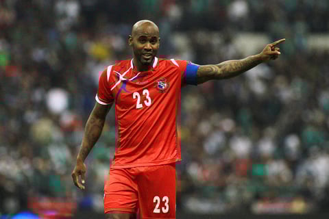 El santista Felipe Baloy jugó con su selección ante el Tri.