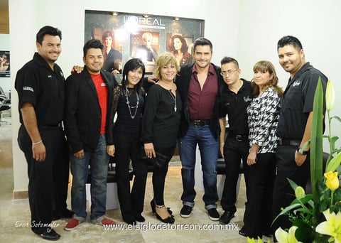 David,  Luis Sifuentes, Nallely Jáuregui, Bertha Vargas, Francisco Cerrillo, Gerardo Loera, Elena Güereca y Emmanuel Cerrillo, disfrutando del gran evento.