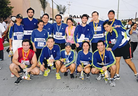En carrera deportiva.  Conocido despacho de contadores.