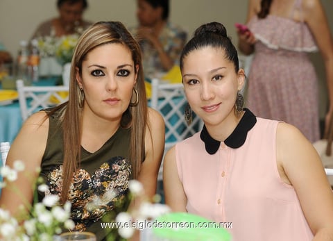Denisse  y Lucía.