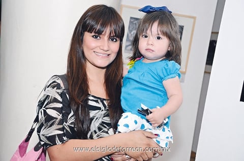 Fernanda  y Paula.