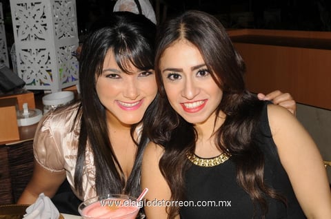 Sofía y Cecilia.