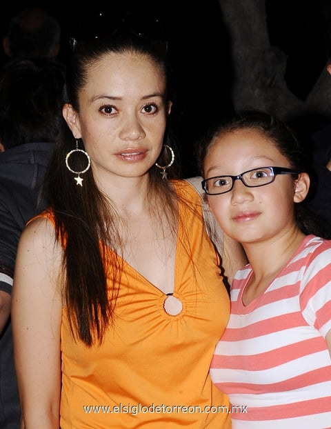 Leticia y Sofía.