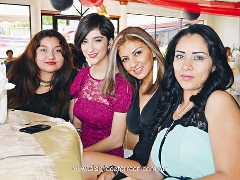 Naina, Valeria, Rocío y Tere.