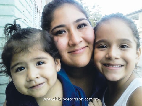 Brenda Rivas, Zohar Espino, Ely Aponte y Fanny Lara.