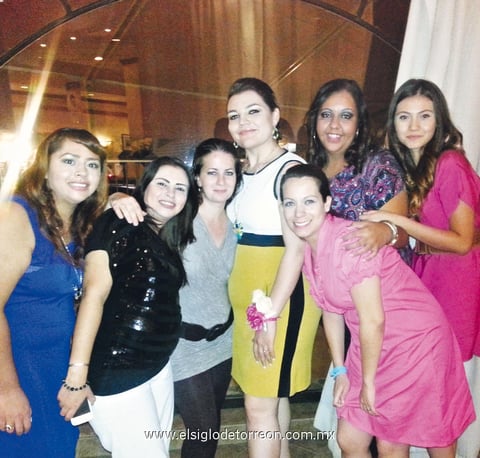 Sendy, Lupita, Nelly, Fátima, Ely, Estrella y Rocío.
