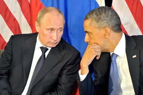 El presidente ruso, Vladimir Putin, es el hombre más poderoso del mundo, según la lista que elabora cada año la revista Forbes, y en la que ha desplazado al presidente de EU, Barack Obama, al puesto número dos.