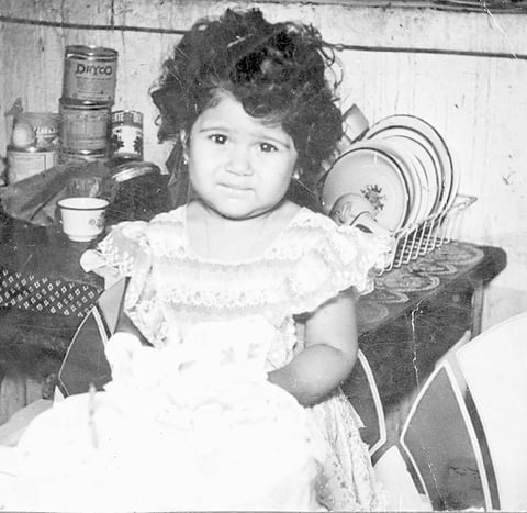 Delfina Esparza con Raúl y Óscar Wong, 1955.