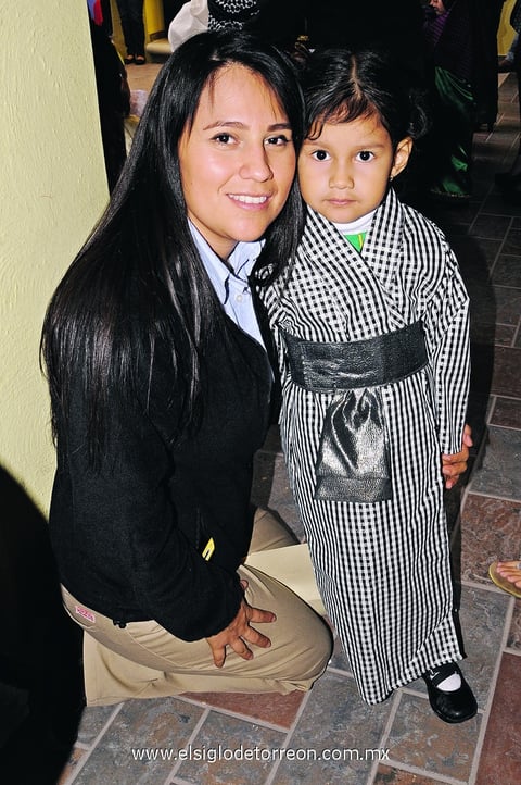 Claudia y Mariel.