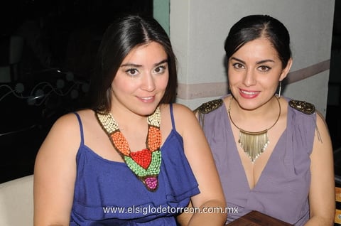 31102013 Paty y Marisol.