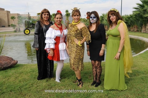 Paty, Graciela y Tere.