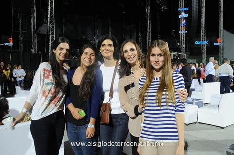 Concierto. Mariana, Giovana, Liliana, Giovana y Paulina.