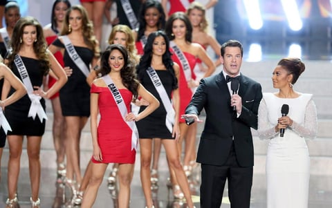 La final del concurso de belleza se llevó a cabo en el Crocus City Hall de Moscú.