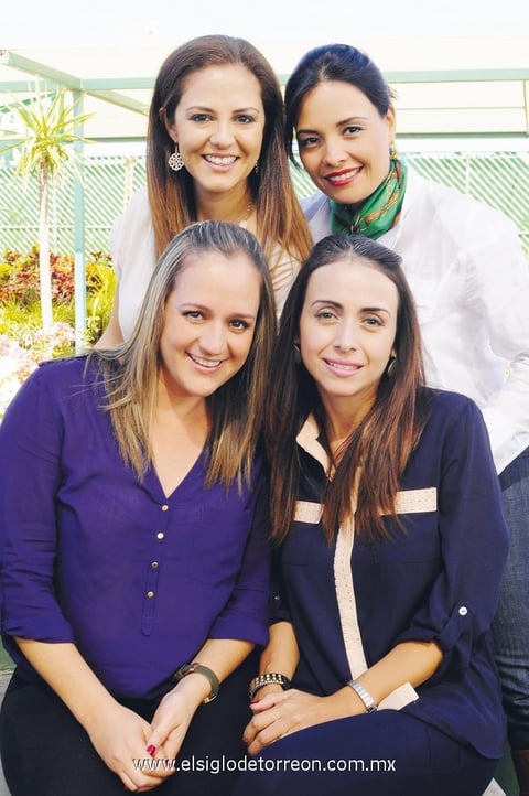 Gaby, Lizzy, Paty y Cynthia.