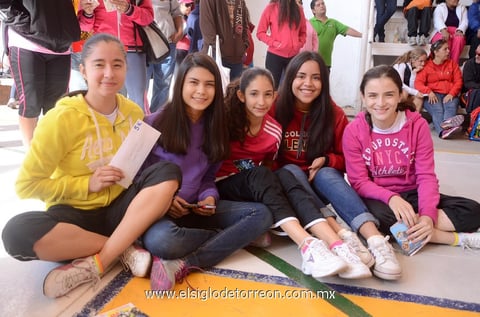 Andrea, Ale, Jessica, Luisa y Kenia.