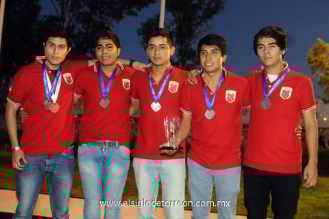 Equipo de ajedrez de ULSA Bajío.