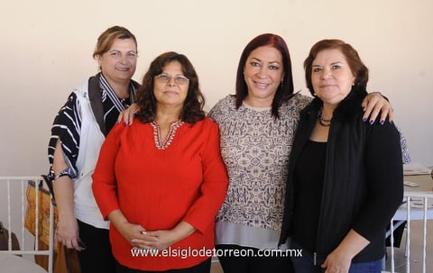Betty, Norma, Lupita y Marijose.