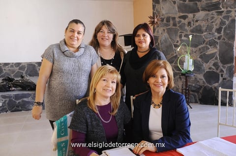 Blanca, Mayela, Ana María, Martha y Perla.
