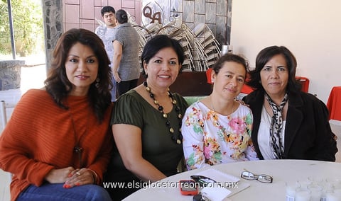 Elba, Chayito, Silvia y Olga.