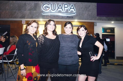 Verónica, Cristina, Saida y Aracely.