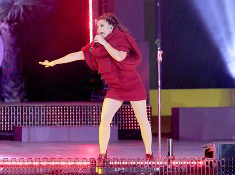 Otra de las actuaciones musicales que se presentaron fue Alejandra Guzmán, quien expresó que nadie se debe de dar por vencido.