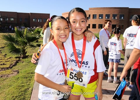 Ana Cristina y Nidia.