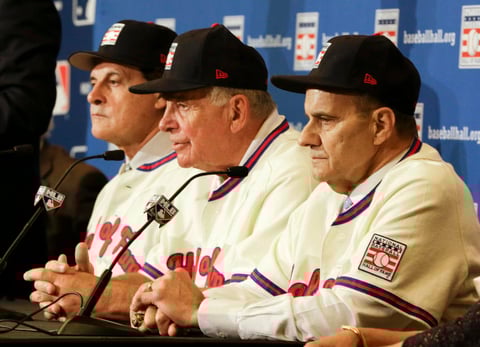 Torre, La Russa y Bobby Cox pasaron décadas tratando de derrotarse uno a otro. Este día, sin embargo, todo fue admiración mutua.