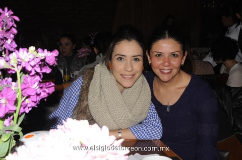 Gaby y Chelis.