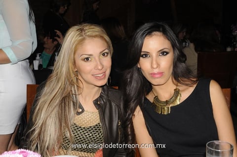 Janeth García y Brenda Muñoz.