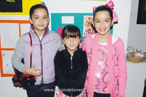 08122013 Mariam, Marijose y Karem.